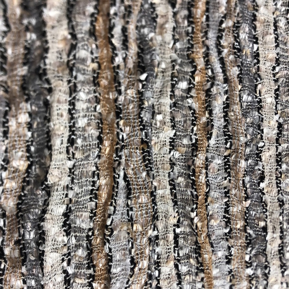 Striped scarf - Picture 3 of 5